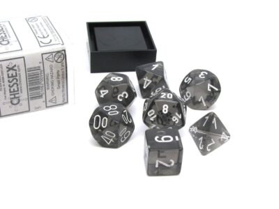 Dés en boite Translucent Smoke w/white